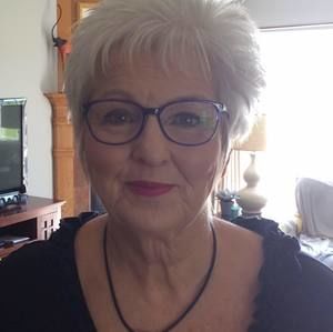 Meet your Posher, Debra